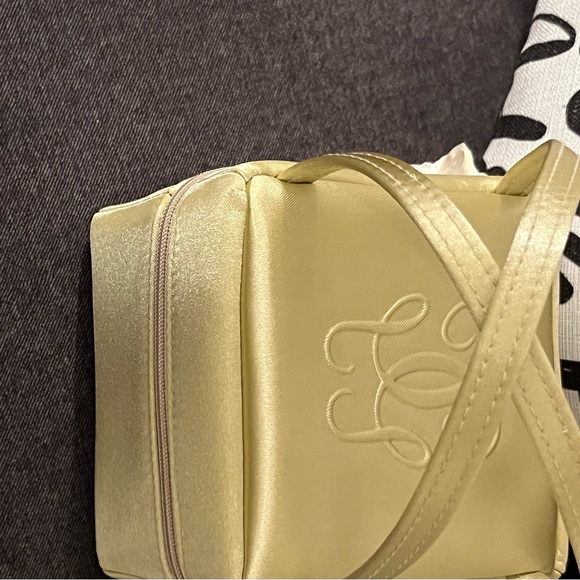 Guerlain Purse / Bag - Picture 3 of 11